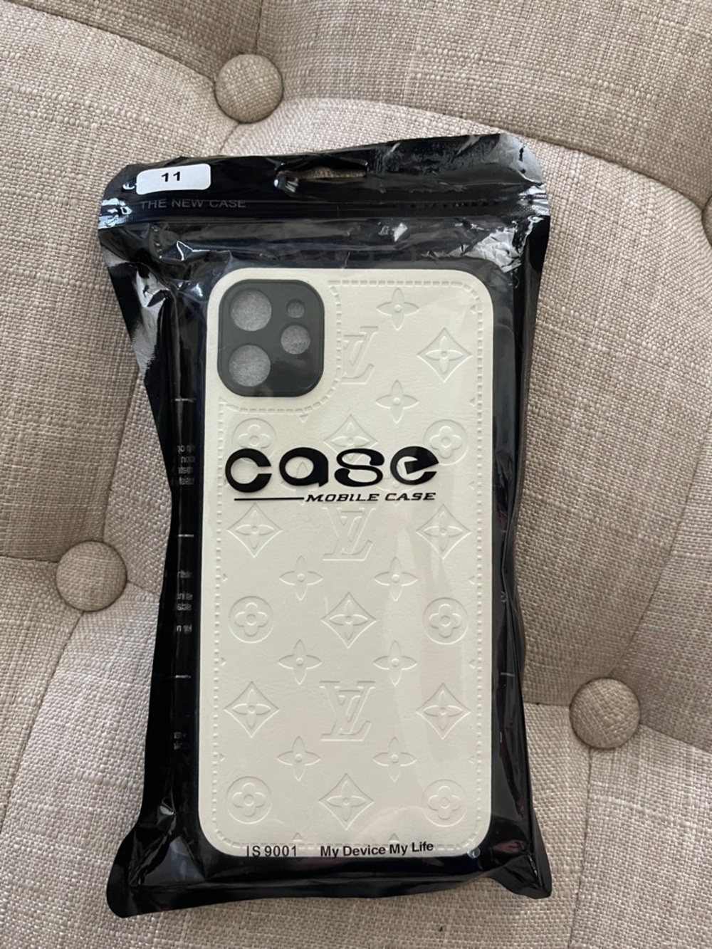 iPhone 11 phone Case White!